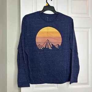Dip XL Navy Blue Long Sleeve Mountain Sunset Graphic T-Shirt